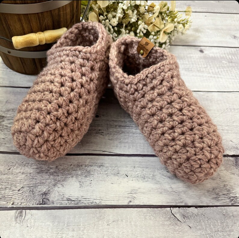 Knit house shoe, Warm footwear for adults, Homemade slippers Valentine gift, Cozy crochet socks, Gender neutral slip on, Soft bedroom sock image 2