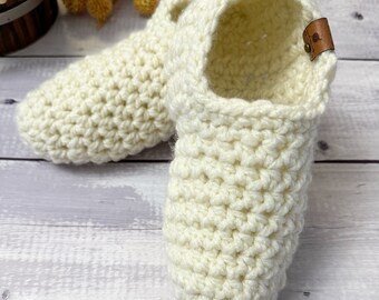 Handmade Crochet Slipper Socks: Unisex Cozy Acrylic Knit