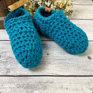 Chunky Knit Slipper Socks: Handmade Unisex Cozy Footwear