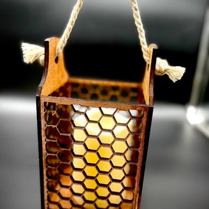 Chicken Wire Lantern | Farmhouse Décor | Wedding Centerpieces | Wedding Décor | Rustic Lantern