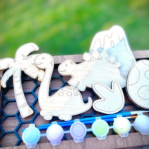 PlumoToys Kids Dinosaur Painting Kit, art kit Paint Dino Party Favors, –  Plumotoys
