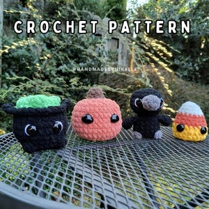 Spooky Pack 2 Crochet Pattern (Digital File) Includes: Cauldron, Jack-o'-lantern, Crow, and Candy Corn