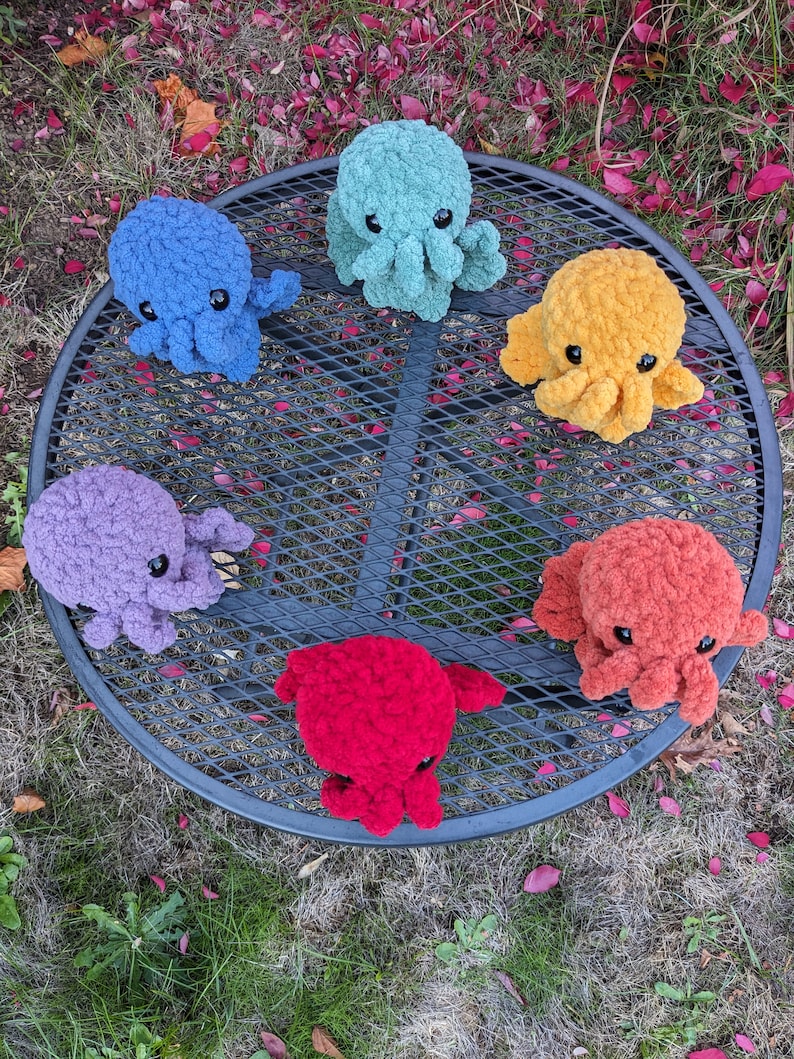 Baby Cthulhu Crochet Pattern (Digital File) image 5