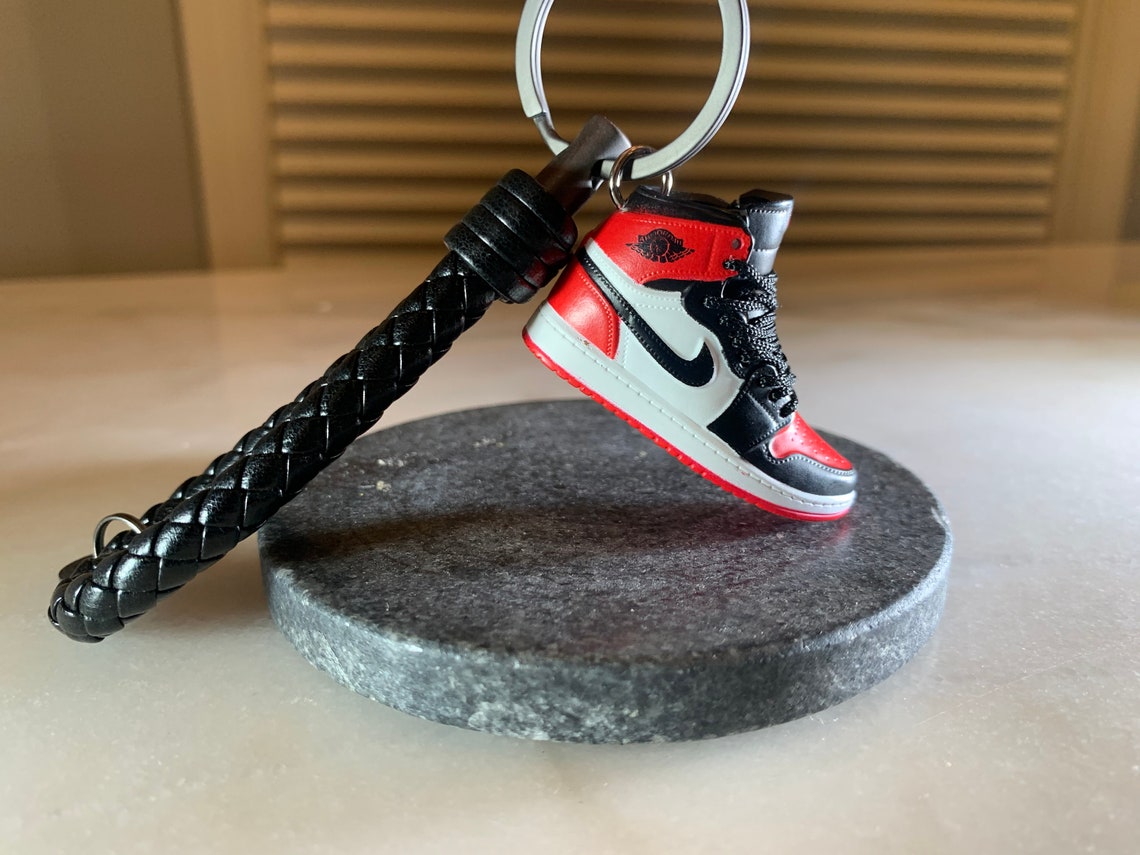jordan 1 with gold charms