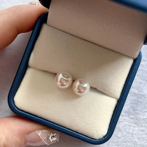 Top Akoya white pearls studs earrings | Flawless round-shape | Sea pearls | 18k gold