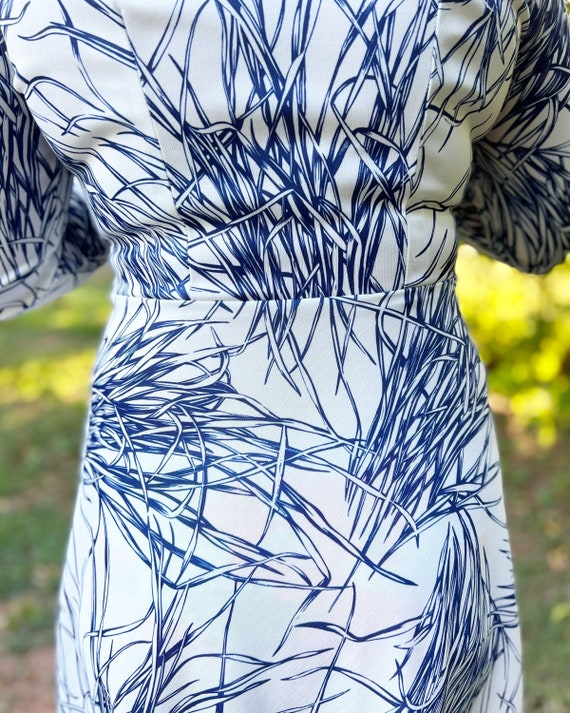 70s secretary dress, size medium - image 3
