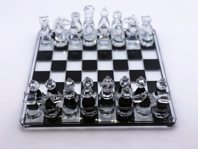 Handmade Crystal Chess Set, Luxury Cut-Glass Chess Set, Unique Chess Set, Christmas Gift Chess Set, Housewarming Gift image 3