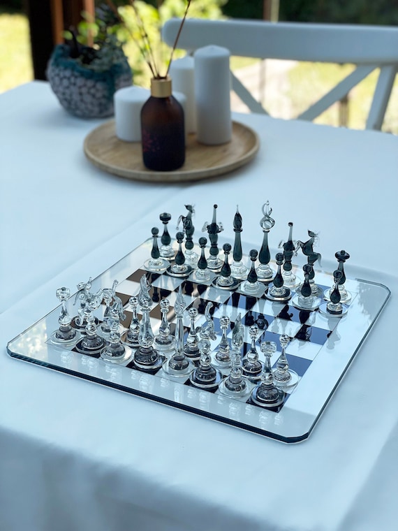Images de Pieces Echecs Verre - Téléchargement gratuit sur eepik