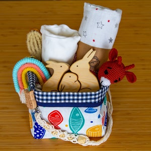 Panier-cadeau bébé bio, Boîte de bienvenue pour bébé, Cadeau de douche de bébé, Cadeau unisexe pour bébé, Panier-cadeau de maternité, Coffret cadeau de bébé garçon, Cadeau nouveau-né