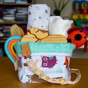 Panier-cadeau bébé bio, Boîte de bienvenue pour bébé, Cadeau de douche de bébé, Cadeau unisexe pour bébé, Panier-cadeau de maternité, Coffret cadeau de bébé garçon, Cadeau nouveau-né