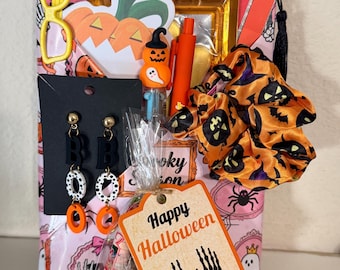 Halloween Special Blind Date With a Book, LIMITED TIME Book Bundle, Wrapped Mystery Book, Book Lover Gift, Bookish Gifts, Bookish Bundle