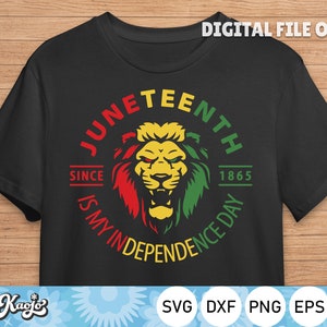 Könnte beinhalten: Schwarzes T-Shirt mit einer grünen, roten und gelben Löwengrafik und dem Text "Juneteenth Since 1865 Is My Independence Day".