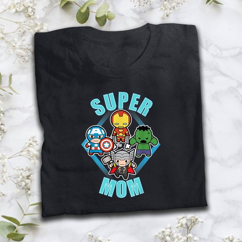 Marvel Mothers Day Kawaii Team Super Mom Graphic T-Shirt