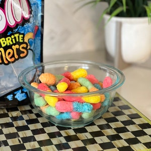 freeze dried worms - sour crunchy candy