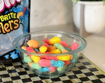 freeze dried worms - sour crunchy candy