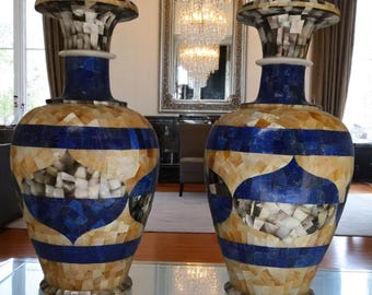 手作り大理石製花瓶：インドの象嵌宝石デザイン、高さ20インチ