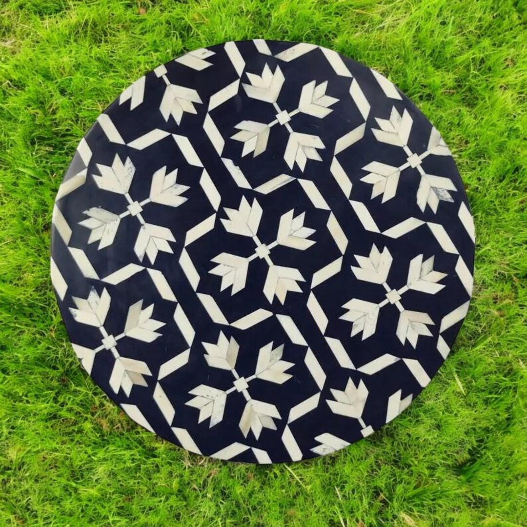 Handmade Bone Inlay Coffee Table - Round Black & White Pattern - Etsy
