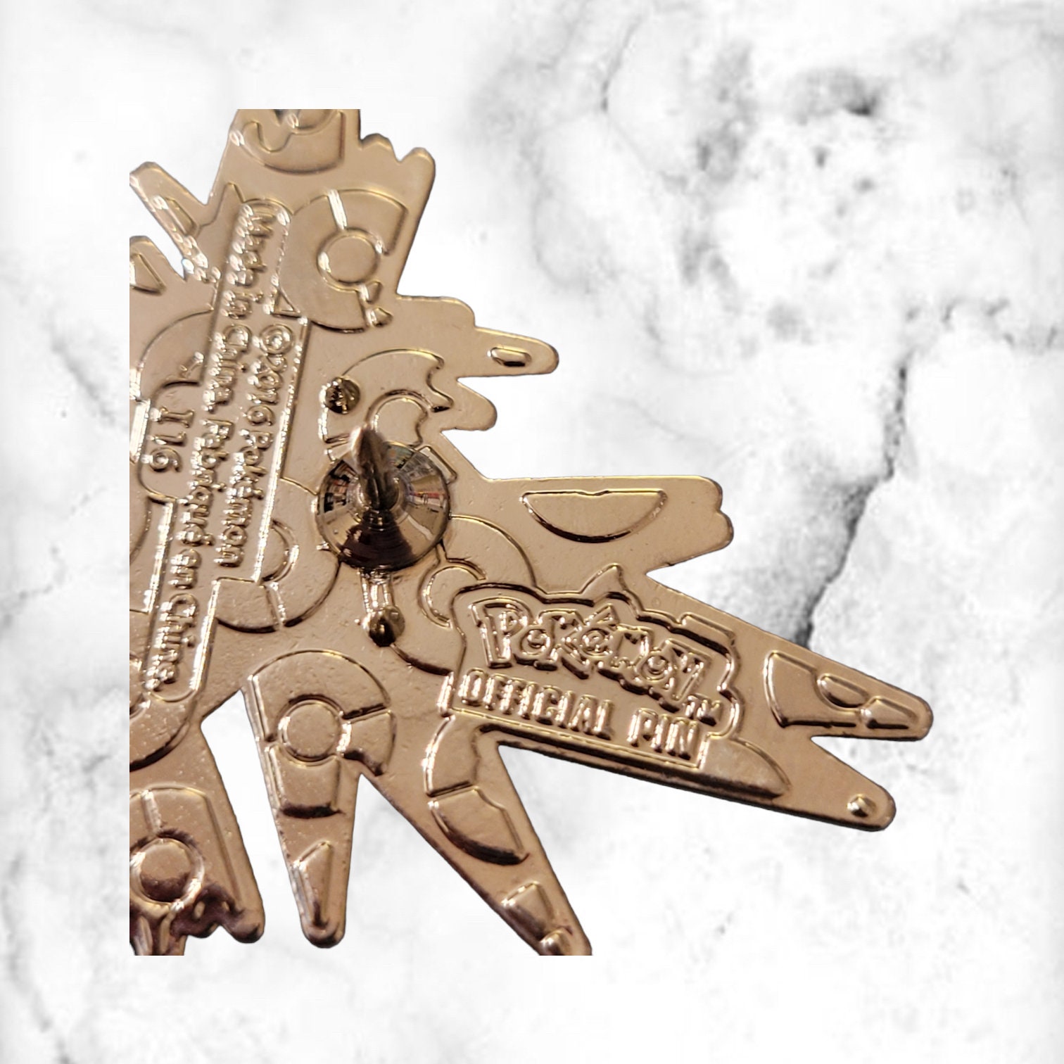 Pokémon Official Pin Zapdos - Etsy