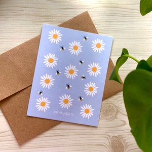 Daisies and Bees Spring Floral Art Print 5.5x4&quot; |   Botanical Decor Graphic | Wall Decor | Home Decor | Office Art Prints | Gift Ideas