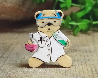 Scientist Bear Pin, Handmade Scientist Pharmacist Chemist Graduation Gift, Hand Painted Chemistry Science Teacher Gift, Science Lapel Pin