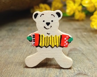 Accordion Gift, Handmade Accordion Pin, Accordion Accessories, Morris Dancer Gift, Teddy Bear Badge, Handmade Gift UK, Little Wooden Bear