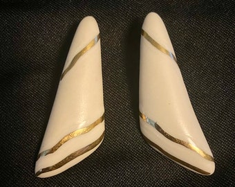 Vintage 1990s White & Gold Ceramic Triangular Stud Earrings