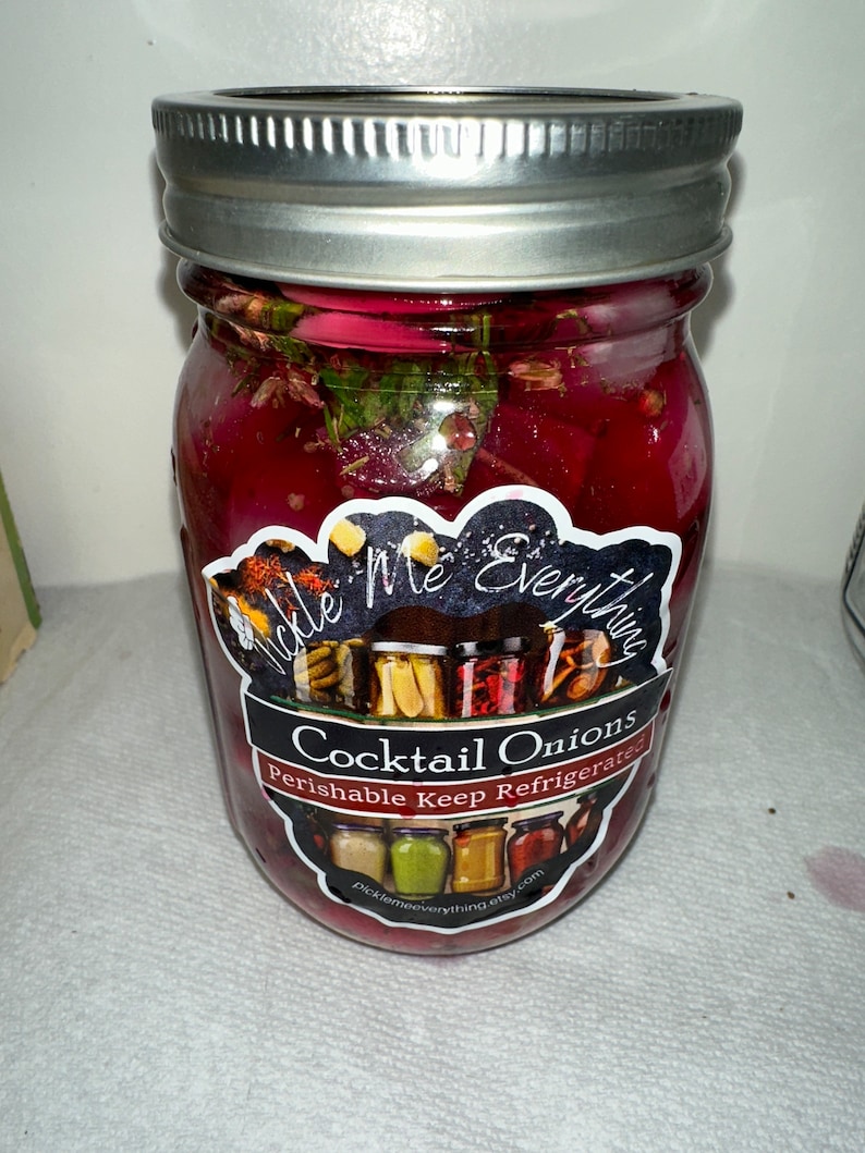 Pickled Cocktail Onions Red 16oz.