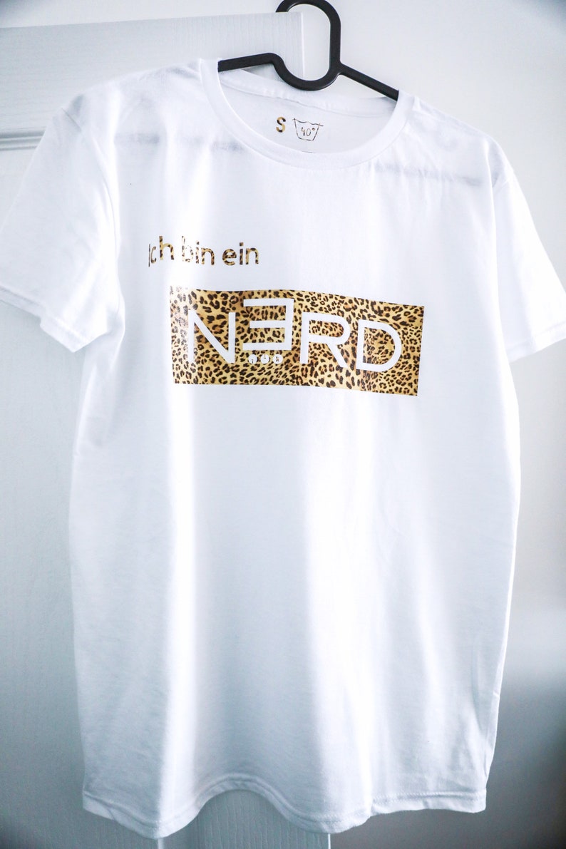 Unique Stylish Nerd design in leopard UnisexFemale T-shirt