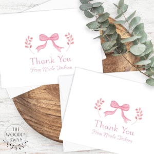 Druckbare gefaltet 5x3.5 Dankeskartenvorlage, personalisierte Babyparty, rosa Schleifennotizkarte, Baby Mädchen, bearbeitbarer Text, sofortiger Download, 144S