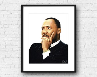 Puede incluir: Un dibujo en blanco y negro de Martin Luther King Jr. en una pose pensativa, con la mano en la barbilla. El dibujo está enmarcado en un marco negro.
