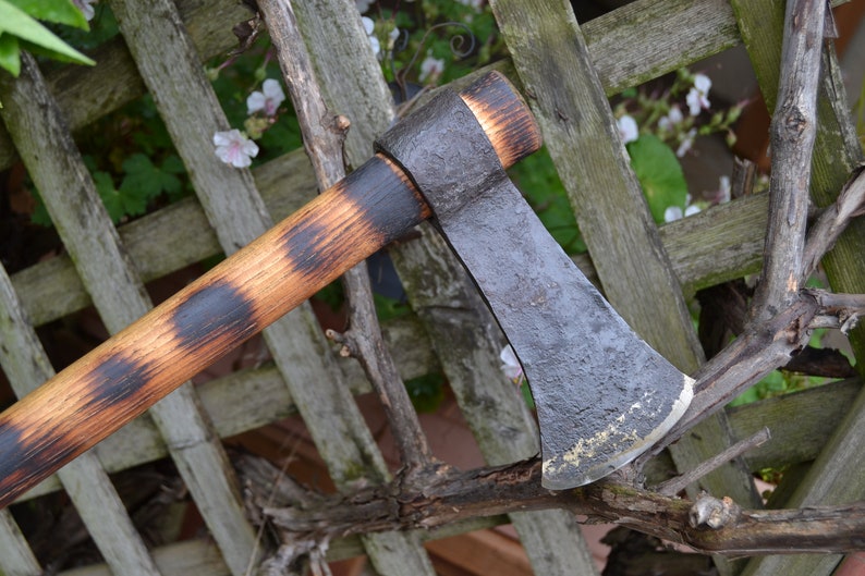 Hand Forged Tomahawk image 5