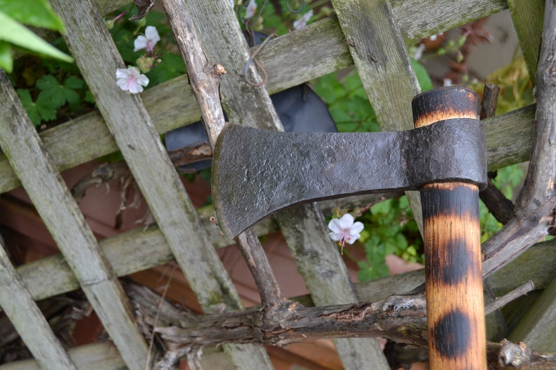 Hand Forged Tomahawk image 6