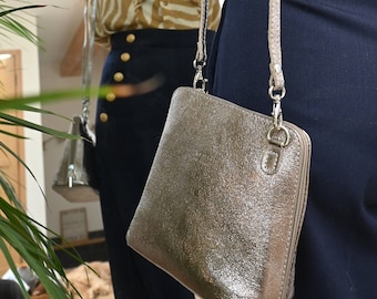 "Piccolo" handbag with shiny bronze shoulder strap in Italian leather - Lots of colors available - crossbody bag - ideal gift