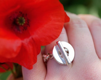 Poppies ring - 10 micron silver plated ring - Chain ring and T clasp