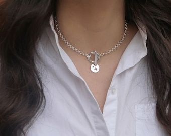 Collier ras de cou avec fermoir Toggle et breloque ronde 2 étoiles - Tout plaqué argent 10 microns