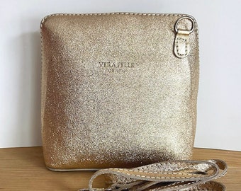 "Piccolo" handbag with shiny gold shoulder strap in Italian leather - Lots of colors available - crossbody bag - ideal gift