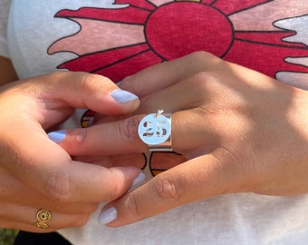 Silver plated charm ring with number disc - Ring to personalize with your favorite number