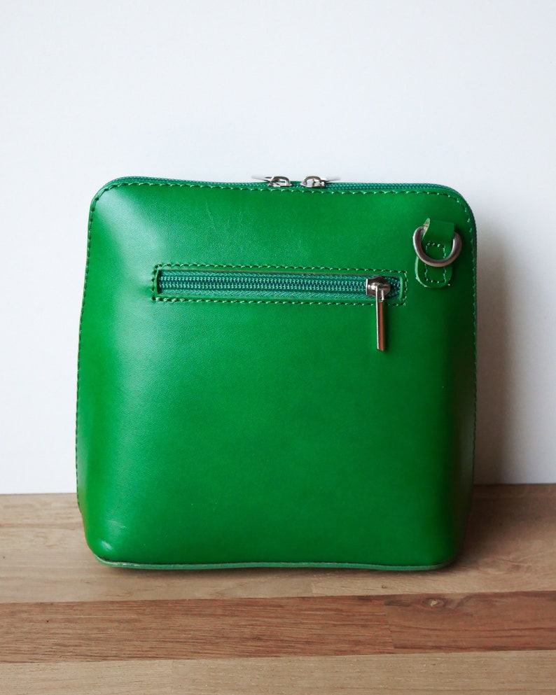 Sac à main Piccolo bandoulière vert pomme cuir lisse italien Plein de coloris disponibles sac crossbody idéal cadeau image 3