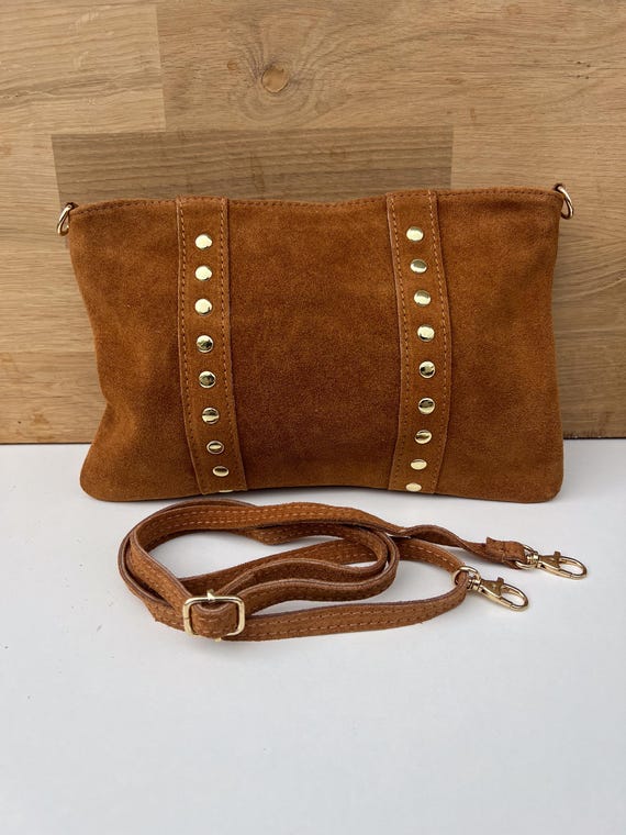 Pochette Dinah - nubuck cuir daim peau - plusieurs coloris beige camel noir kaki chocolat - bandoulière Sucre et Cannelle maroquinerie