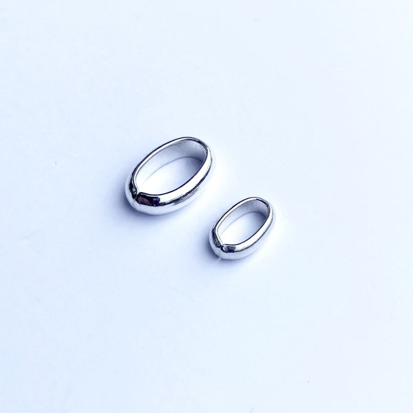 Oval mounting ring - Silver plated 10 microns - Sold in packs of 10 pieces - 2 sizes available