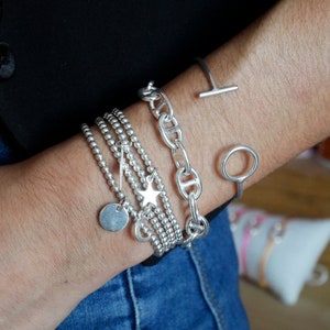 Bracelet Gaïa en perles plaqué argent sa breloque personnalisable. Vendu à l'unité, idéal en accumulation Plusieurs tailles disponibles. image 8