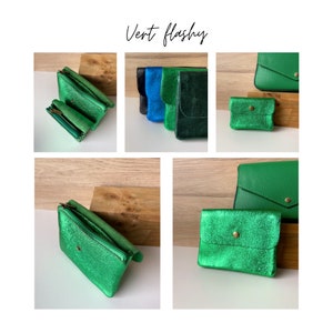 Pochette Sunny petit porte monnaie en cuir brillant irisé mini pochette de rangement 2 tailles disponibles accessoire maroquinerie Vert sapin