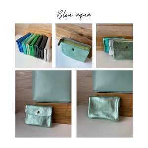 Pochette Sunny petit porte monnaie en cuir brillant irisé mini pochette de rangement 2 tailles disponibles accessoire maroquinerie Bleu aqua