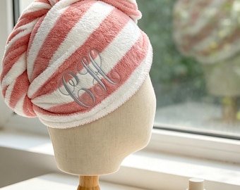 Toalla de secado de cabello personalizada, turbante bordado de secado rápido, turbante con botón, turbante de baño para mujer, toalla de spa, regalo para ella, regalo de spa