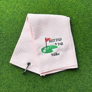 Toalla de golf con monograma personalizado, regalo de golf personalizado para papá o padrinos de boda, toalla bordada con mosquetón desmontable, accesorios de golf para él.