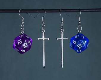 Yasha D20 Sword Earrings – Critter Cosplay – Mighty 9 – Sentinel Babes – Dice and Dragons – TTRPG Jewelry
