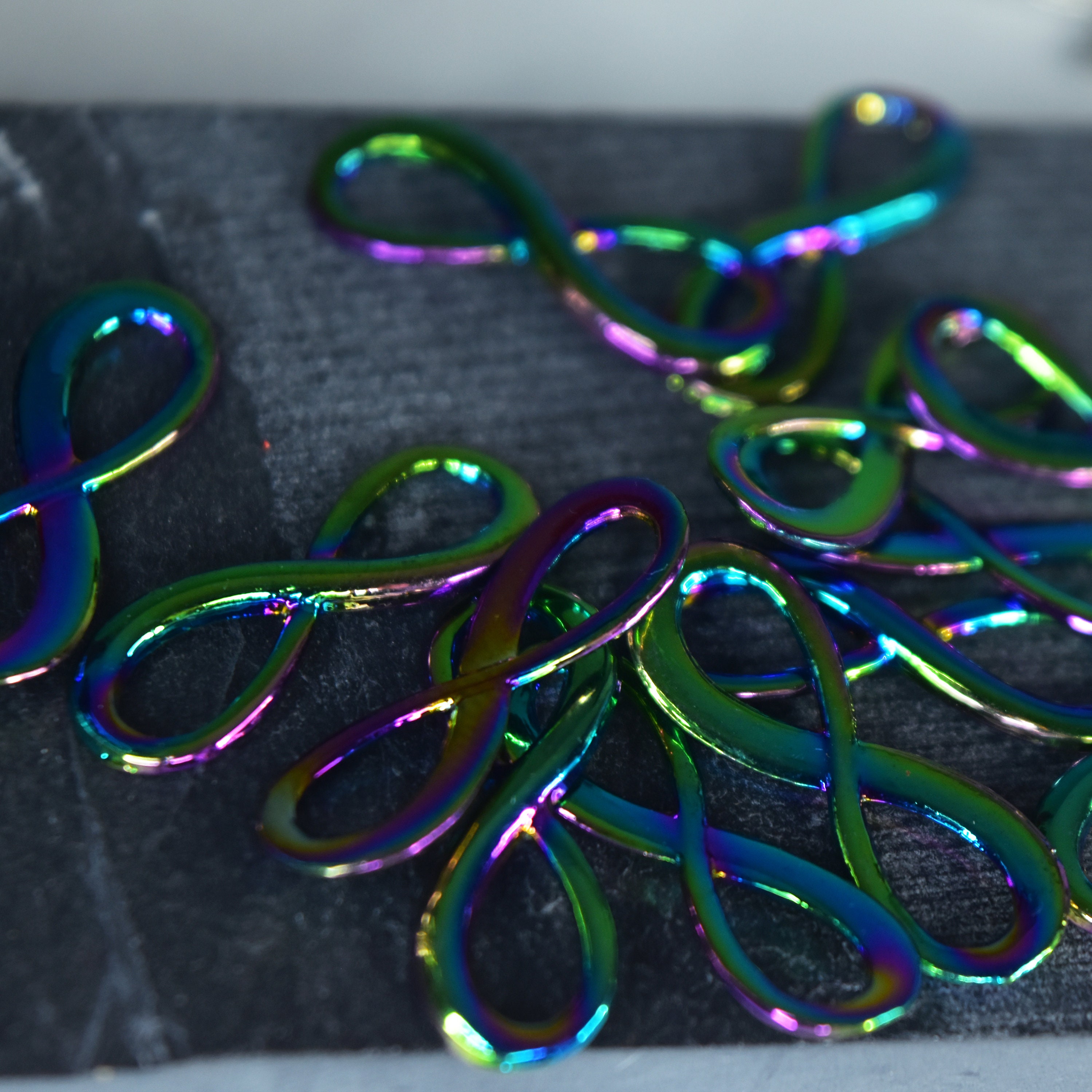 Sk∞ Rainbow Chain Infinity Necklace - Sk∞ - Sk8 - Etsy Canada