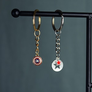 Bucky/Captain America Keychain - Bucky Barnes/Steve Rodgers|Sam Wilson -