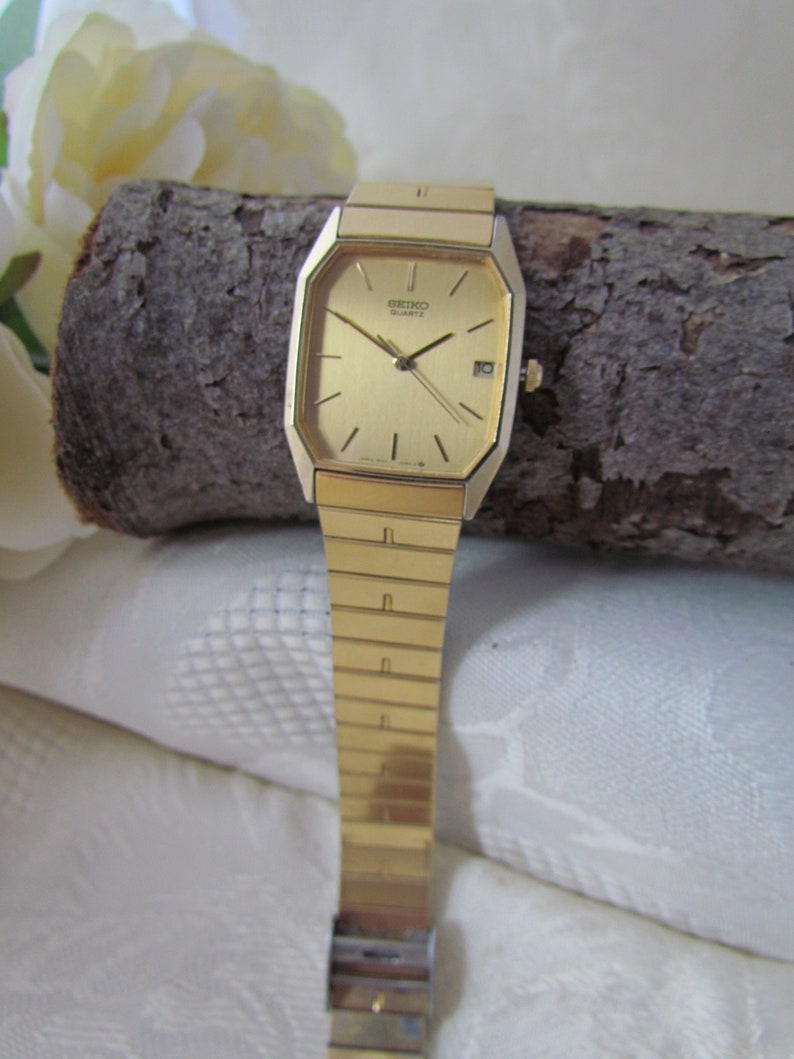 Vintage Seiko Classic Men's Quartz Dress Watch 6532 | Etsy