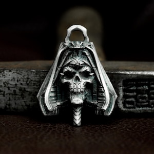 Egyptian Pharaoh Skull 925 Silver Pendant Necklace - Ancient Egyptian Mummy Deity Silver Pendant - Pharaoh&#39;s Gaze Talisman Silver Pendant